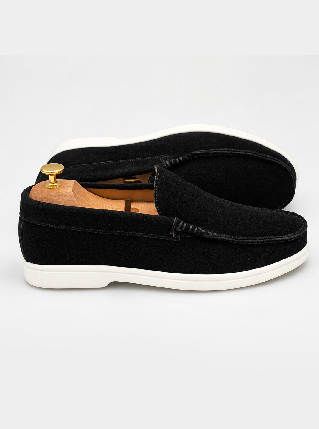 Alvaro Verona Suede Loafer Black