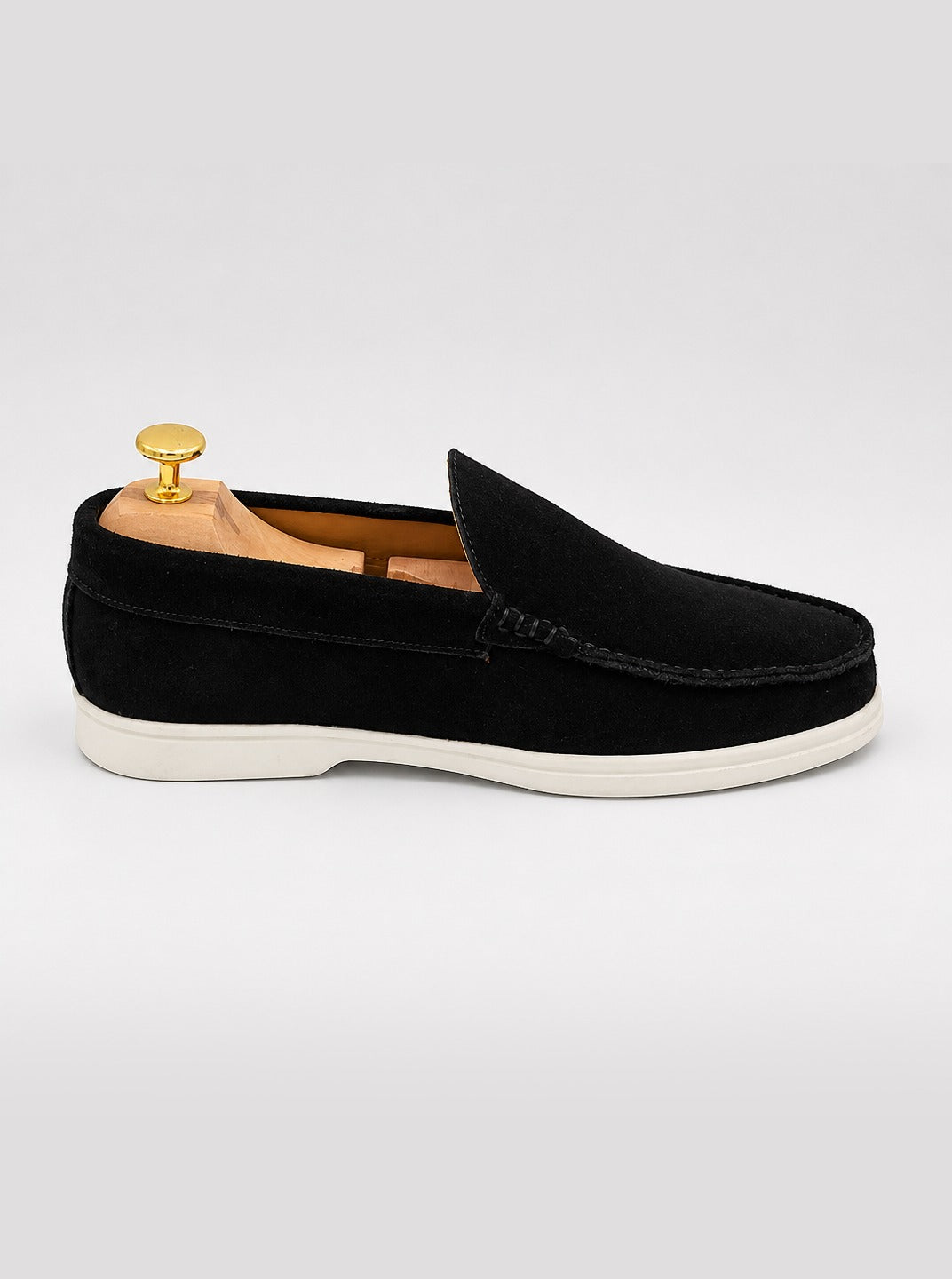 Alvaro Verona Suede Loafer Black