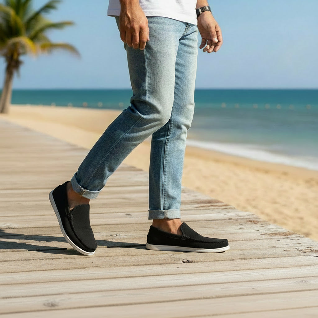 Alvaro Verona Suede Loafer Black